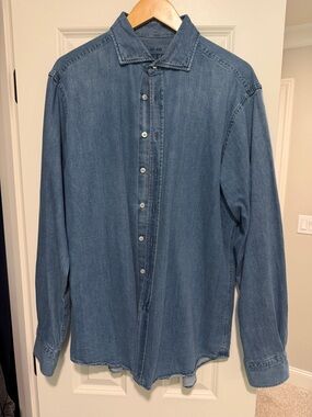 Lester’s boutique in Madrid Spain Men's Blue Denim Shirt